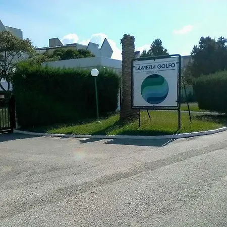 Lamezia Golfo Appartamento *